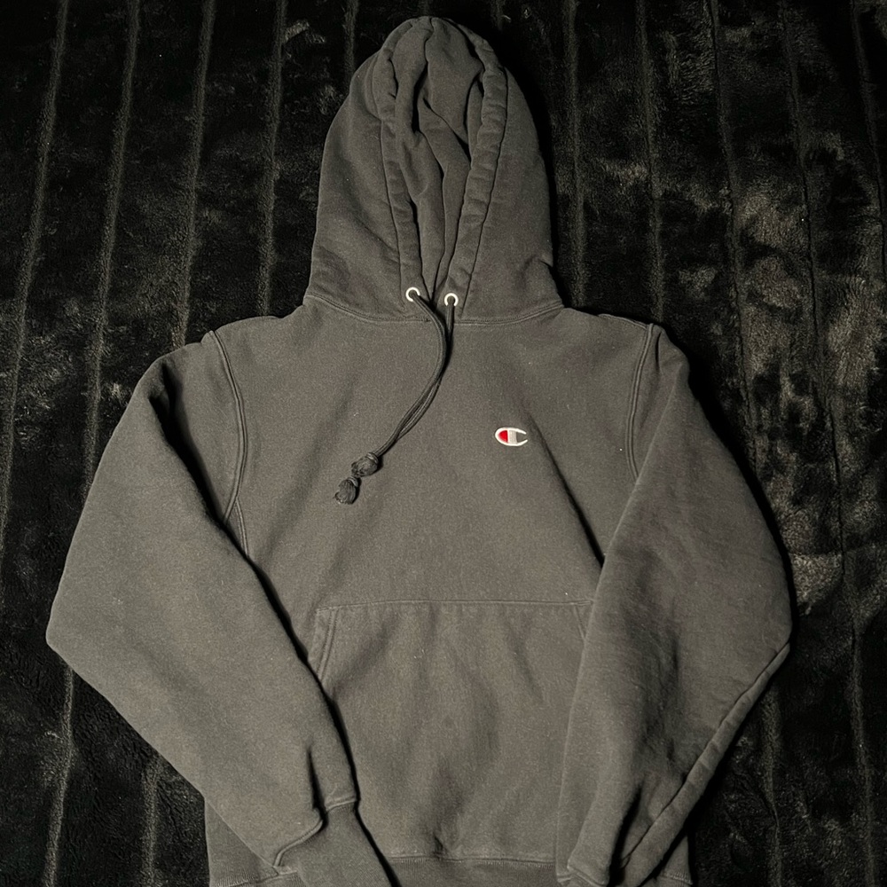 Champion Reverse Weave Hoodie(Size Small)
